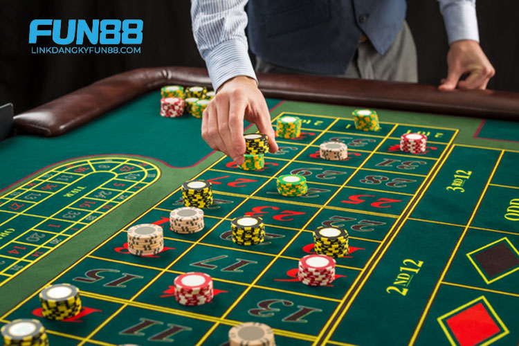 Cách Chơi Baccarat Thắng Lớn: Tìm Hiểu 10 Chiến Lược Từ Chuyên Gia 4 Nắm vững các luật chơi của Baccarat
