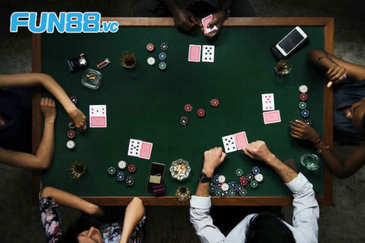 Khám Phá Bí Mật Hand Trong Poker: Tất Cả Về Poker Hand Bạn Cần Biết 2 Các thuật ngữ nâng cao trong Poker Hands