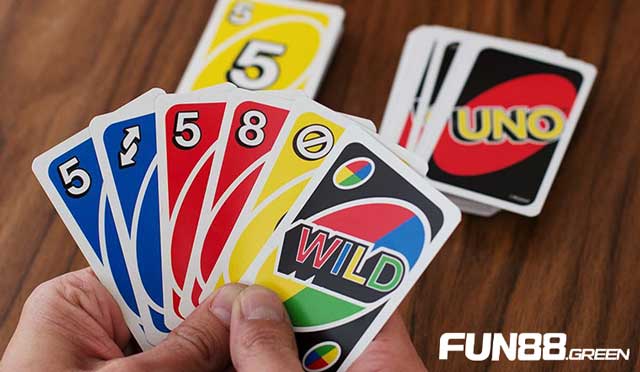 Học Cách Thắng Trong Uno: Các Chiến Thuật Đơn Giản Mà Hiệu Quả 3 Hướng dẫn cách chơi bài Uno chi tiết mới nhất