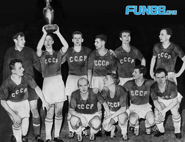 Các Đội Tuyển Vô Địch Euro Nhiều Nhất: Điểm Danh Các Huyền Thoại 5 Đội tuyển Liên Xô vô địch Euro 1960